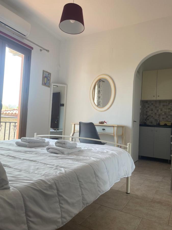 Kapodistriou Apartments Aegina Exteriör bild